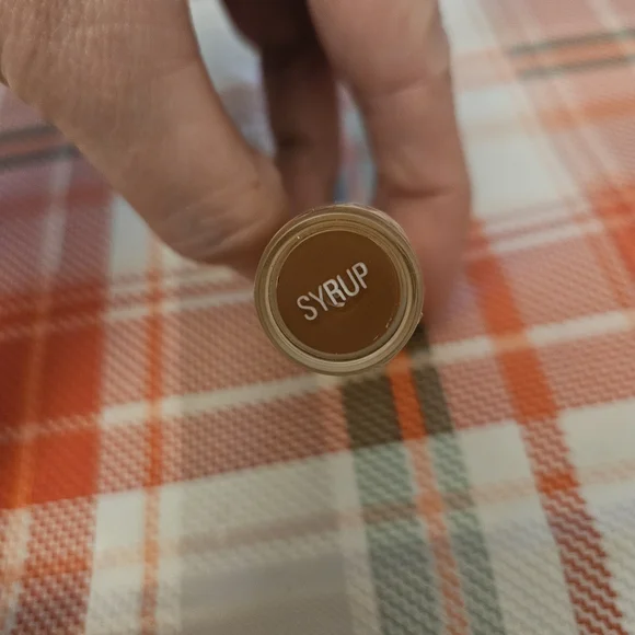 Revolution Flawless Foils Eyeshadow Set - Picture 7 of 9